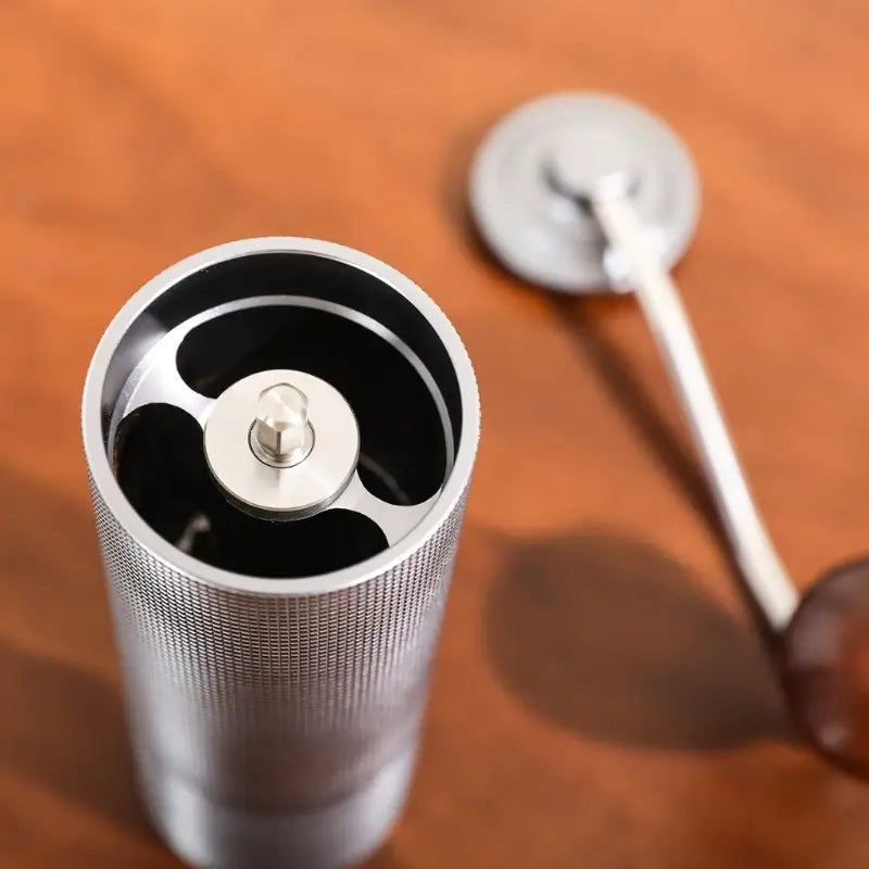 Moedor de Café M3 Pro Manual em Aço Inox - Com Ajuste FIno