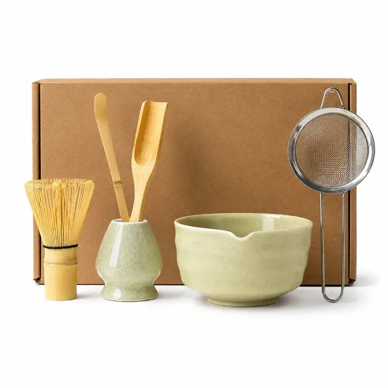 Kit Premium para Matcha Japonês 6 Peças | Chawan Cerâmica com Bico, Chasen Bambu, Peneira Inox, Chashaku e Espátula