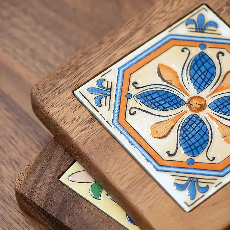 Porta Copo ou Panela em Madeira com Azulejo Artesanal